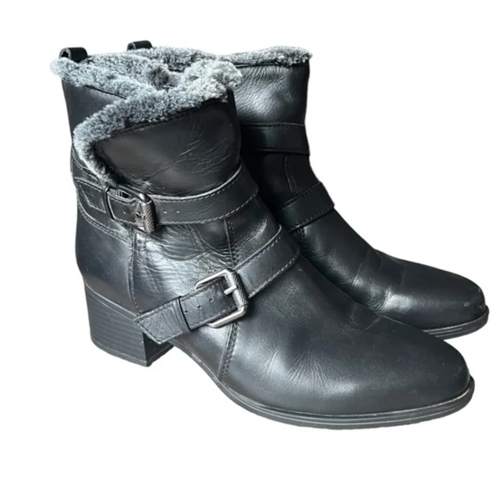 Naturalizer Deanne Black Leather Ankle Boot Faux Fur Lined Cuffs Side Size 9